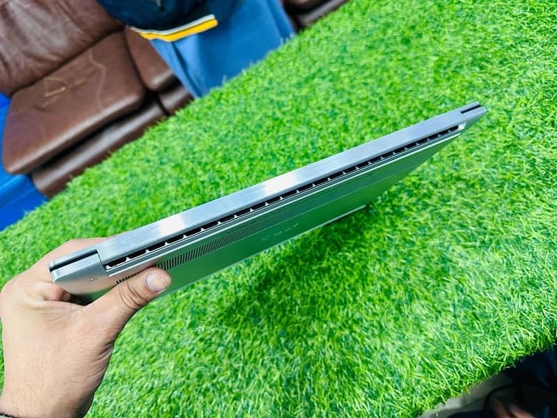 DELL XPS 9510 (CORE I7 11th GENERATION) 32/1tb (RTX 3050ti) 16