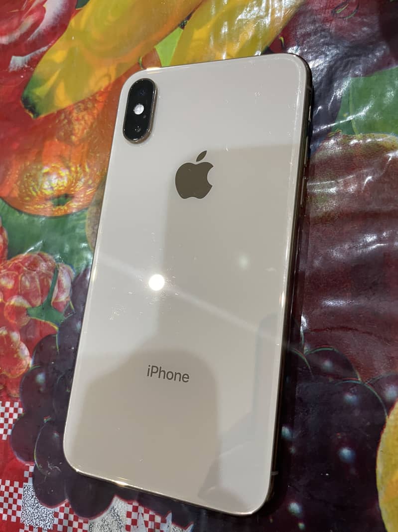 iPhone XS 256 GB Golden 0