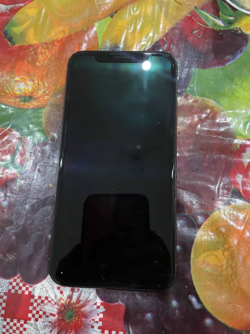 iPhone XS 256 GB Golden 5