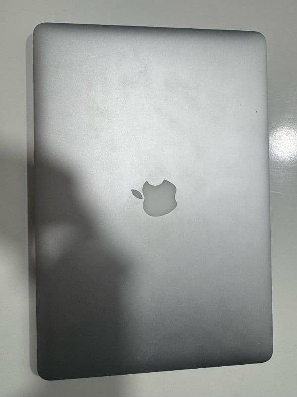 MacBook pro 2015 16/512 2