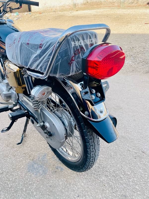 125 special edition 1