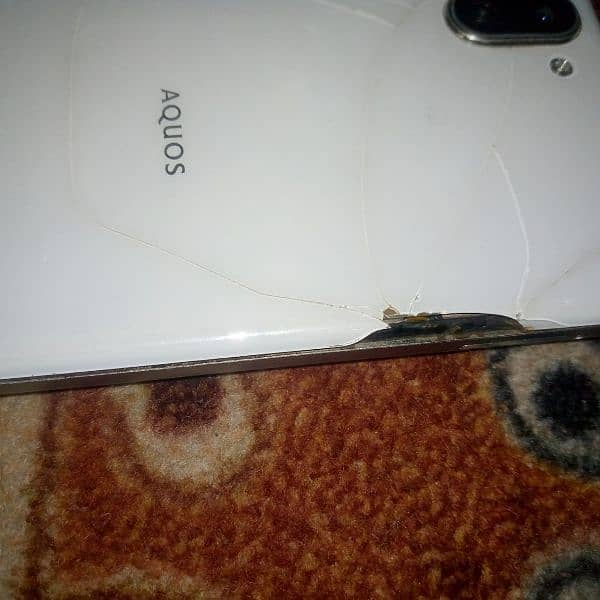 R3 Aquos 0