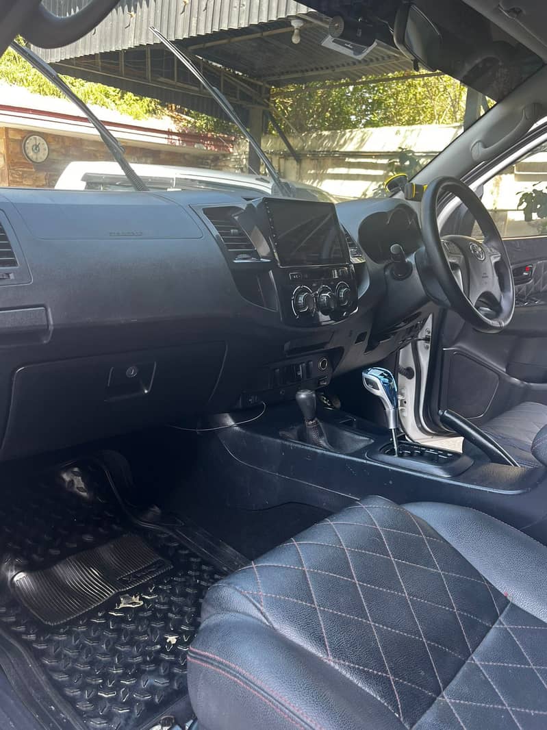 Toyota Hilux 2016 9