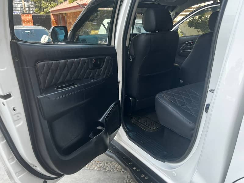 Toyota Hilux 2016 10