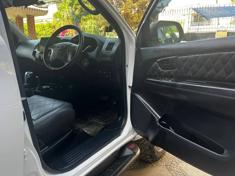 Toyota Hilux 2016 15