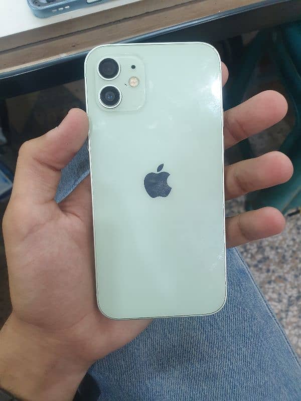 Iphone 12 2