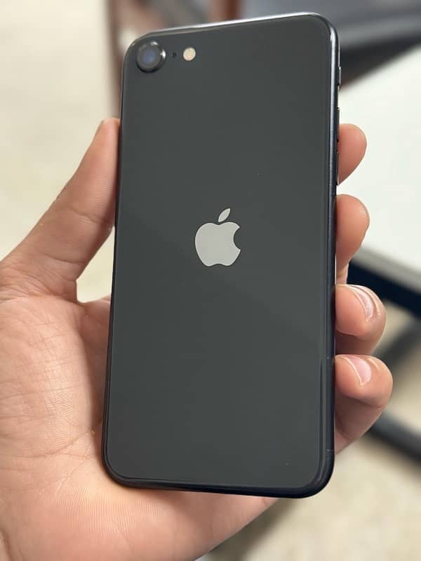 Iphone SE 2020 0