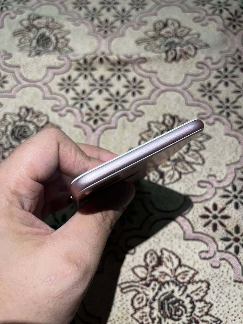 Iphone 7 plus PTA Approved 128gb 6