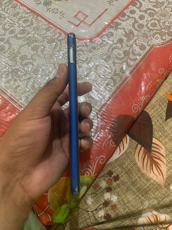 camon17  6/128 price 9000 1