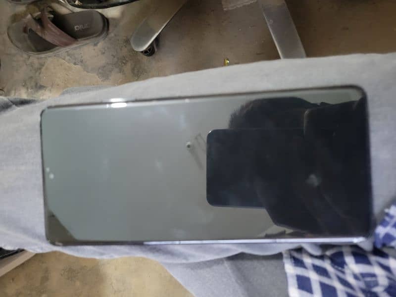 SAMSUNG GALAXY S21 ULTRA 4