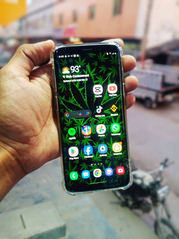 SAMSUNG S9 [6.64] ALL OK EDGE DISPLAY. . URGENT FOR SALE . . GAMING SET 8