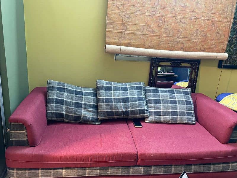molty foam sofa excellent condition 2