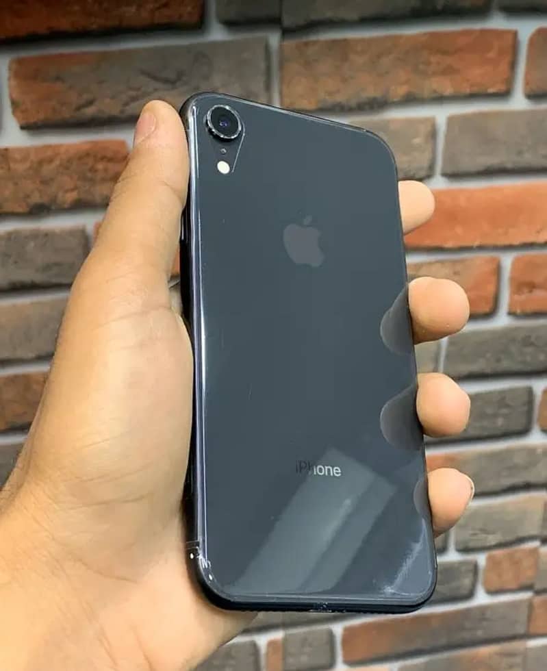 iphone xr 1