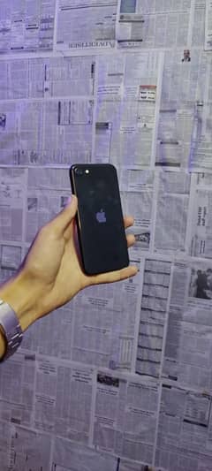 i phone se 2020 64 Gb non pta 10/10 water pack