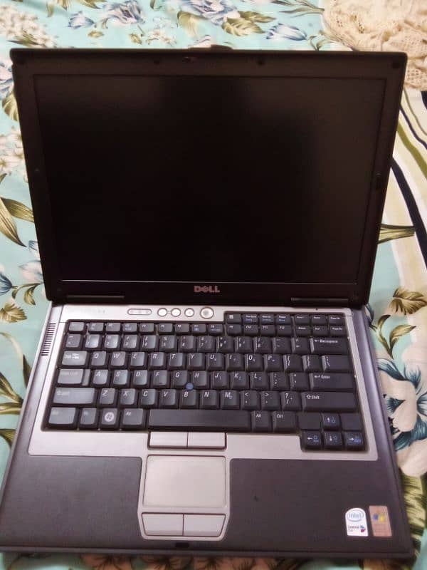 Dell Latitude D620 0