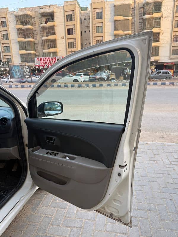 Toyota Passo 2006-2012 7
