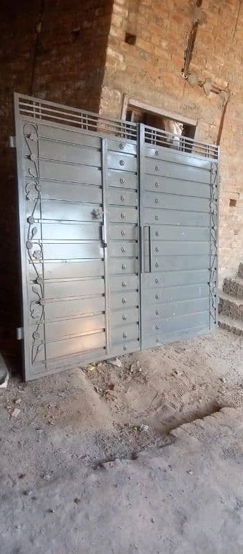 steel gate 8'x7' 1