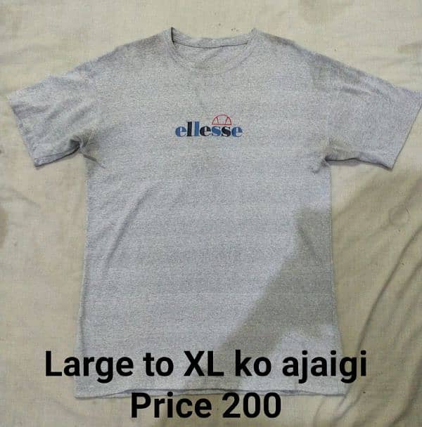 5 Shirts 4 T-shirt used 4