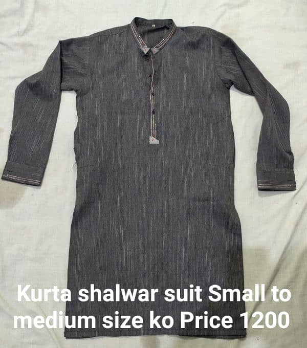 5 Shirts 4 T-shirt used 9
