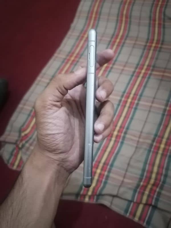 Sony Experia 5 Mark iii (Non PTA) 1