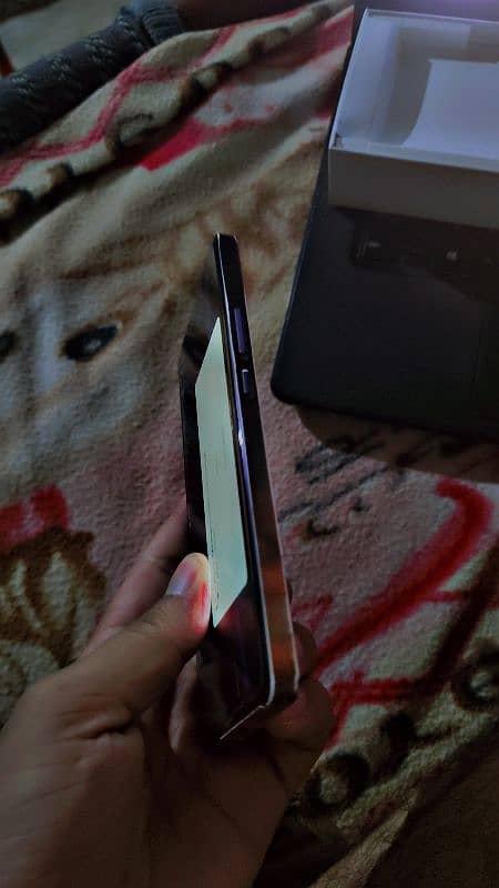 Infinix note 40 5