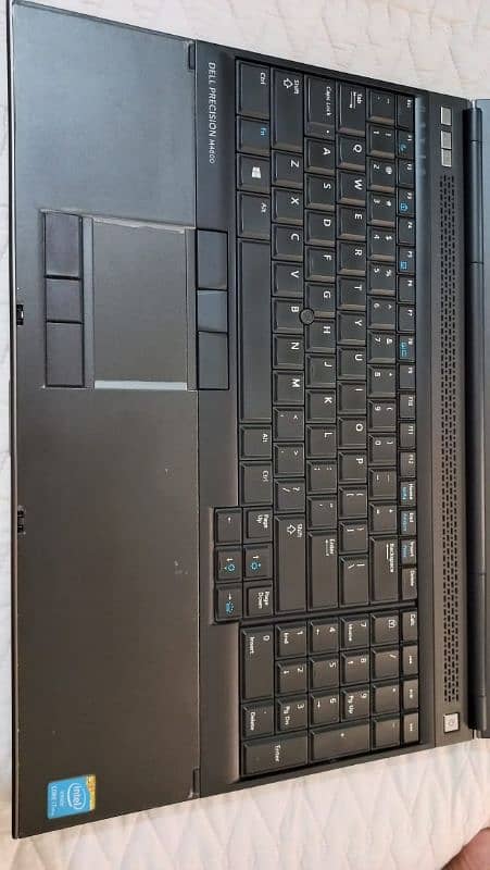 Dell M4800 Workstation (10/10) condition look like New 5