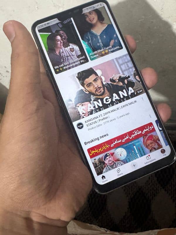 Lg g7 think pta approved 4gb / 64 gb free cover+ charger type c . . 3