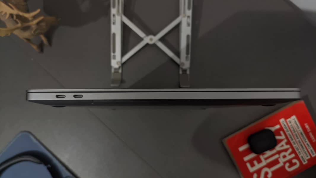 MacBook Pro 2019 | 16" | i9 8 core | 16GB | 1TB | 4GB GPU 4