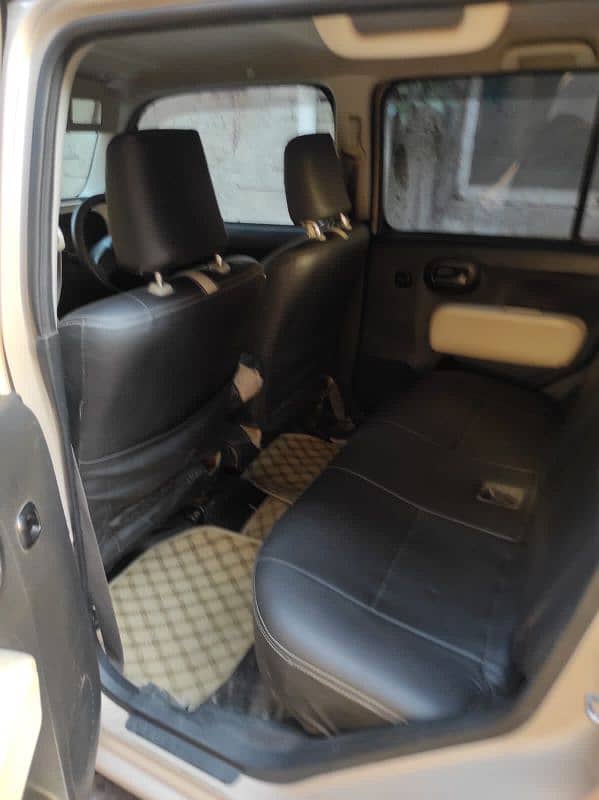 Daihatsu Mira Cocoa 2017 3