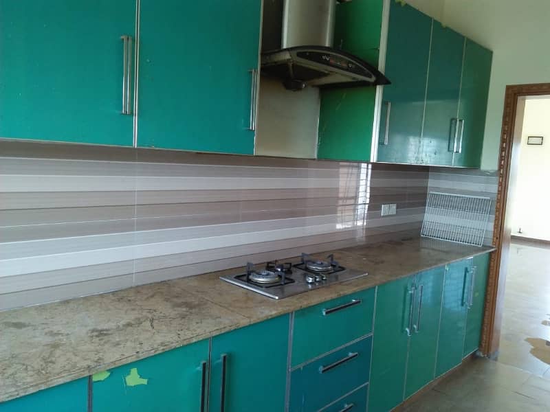 1KANAL NEWLY UPPER PORTION DHA PHASE 6 10