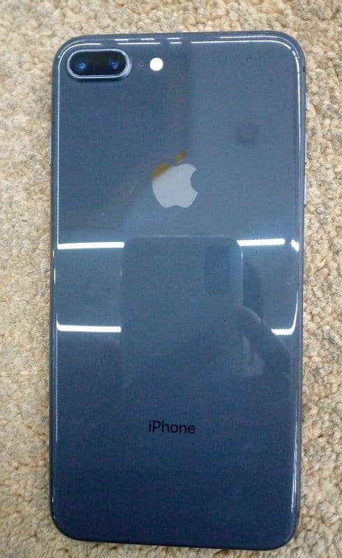 Iphone 8 plus 1