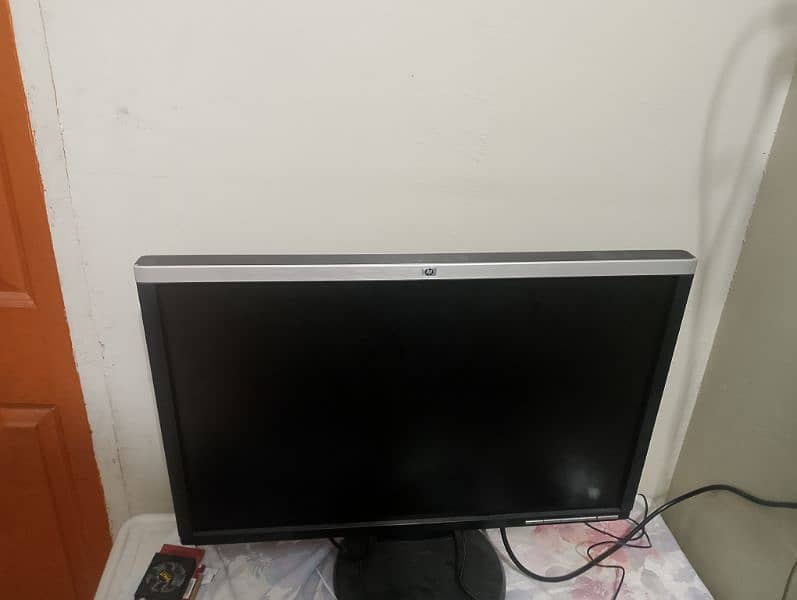 HP 26inch lcd for sale 1