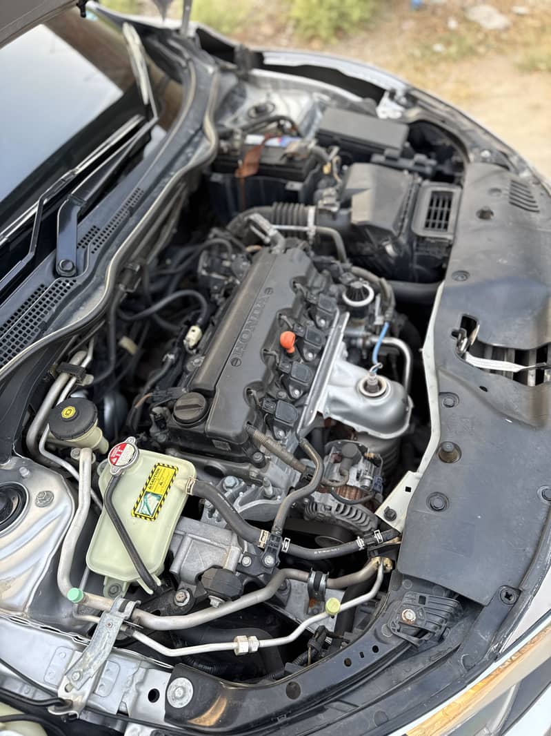 Honda civic ug 1.8 8