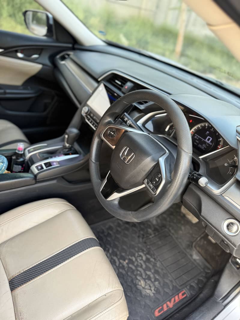 Honda civic ug 1.8 9