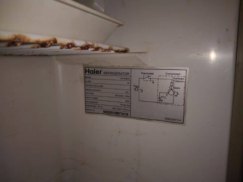 Haier mini fridge 1