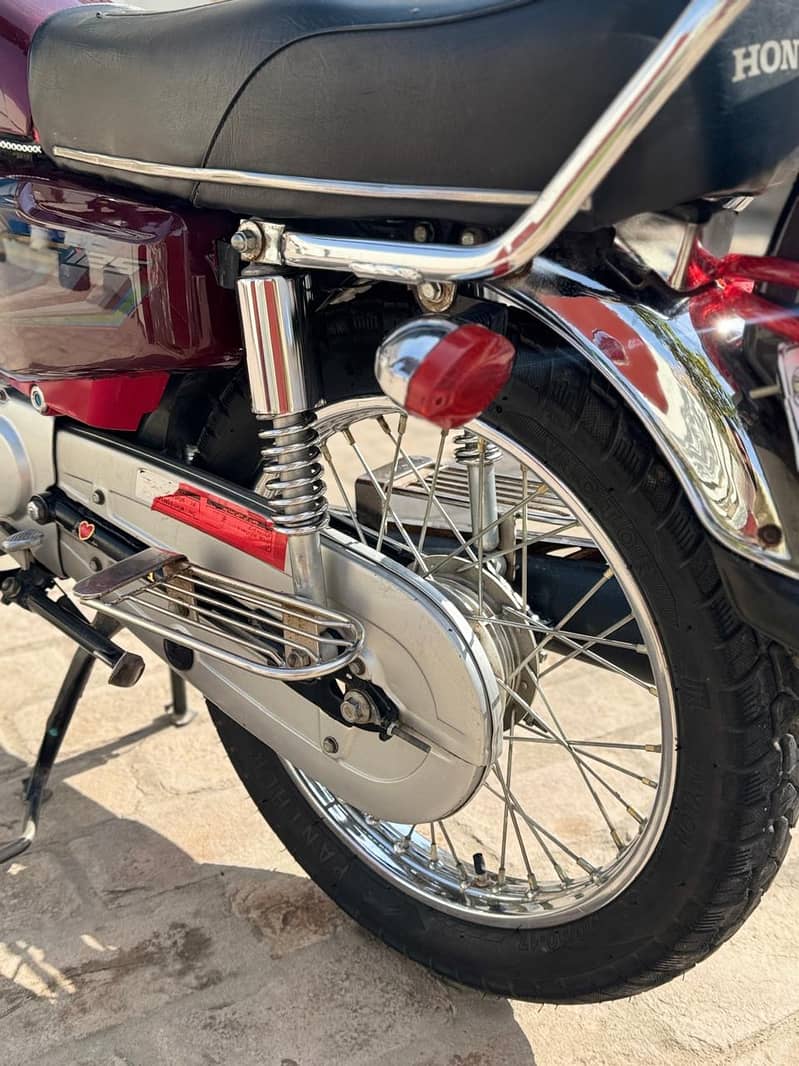 Honda CG 125 2022 9