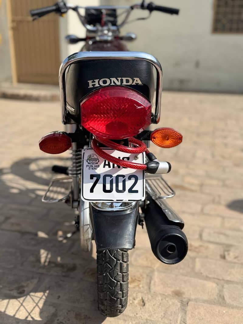 Honda CG 125 2022 12