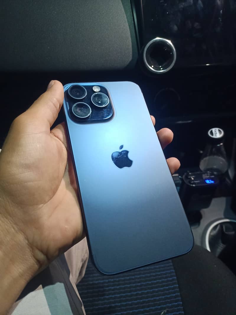 Iphone 15 pro max jv 2