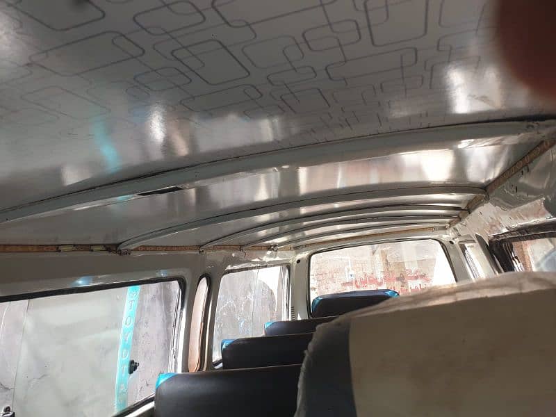 Hiace 11
