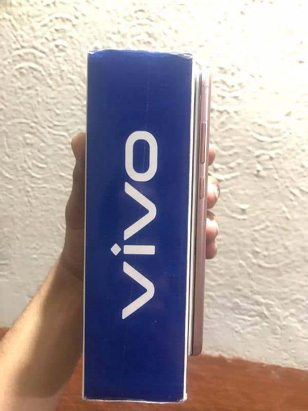 vivo Y67 for urgent sale 2