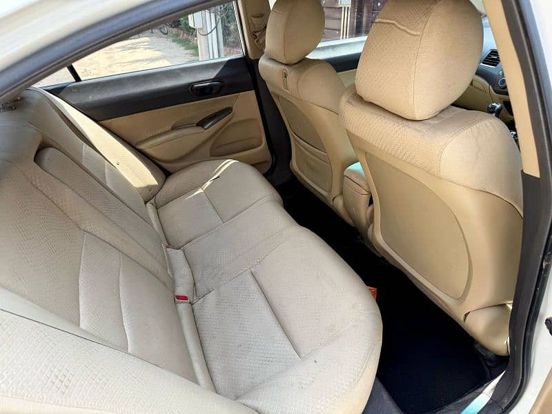 Honda Civic VTi 2011 6