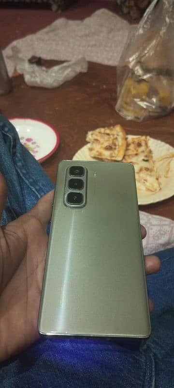 Infinix hot 50 Pro plus 8+8 256 5