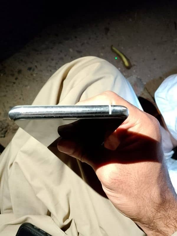 I phone xsmax 0