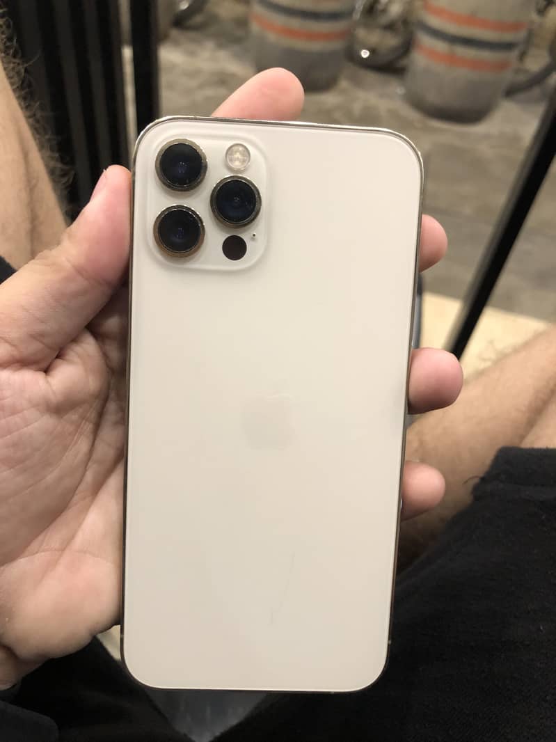 Iphone 12 pro factory unlock with box 0