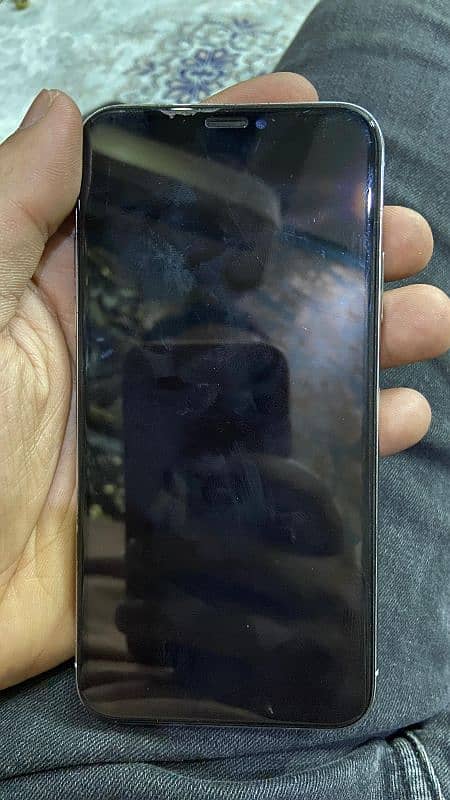 i phone xs 0