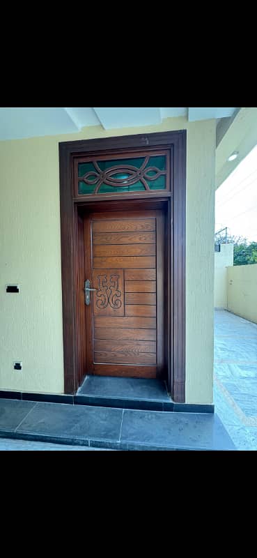 10 Marla Brand New House Double Story 7