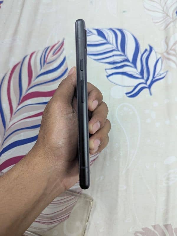 google Pixel 6a 3
