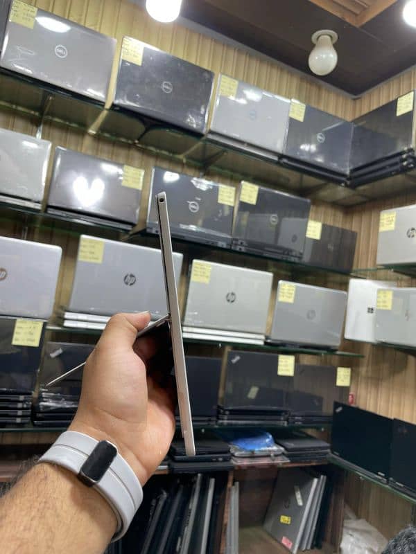 Surface Pro 7+ : Core i5 11th gen : 16/256 1