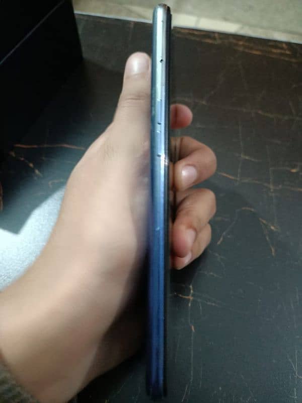 Oppo F19 10/10 condition 4