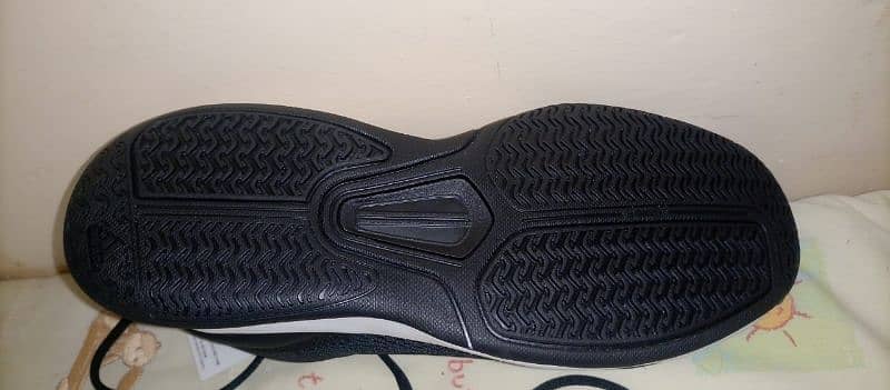 Brand New Adidas Court Flash Speed Shoes - Size 9" 4